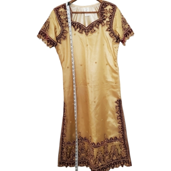 MARKAZ E HASEEN Boutique Gold Maroon Dress Intricate Bead Details City Mode CM - Picture 11 of 14